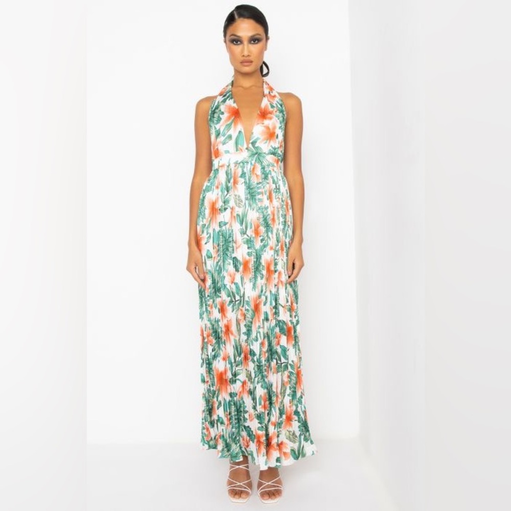 AKIRA Label Vacay Forever Tropical Maxi Dress